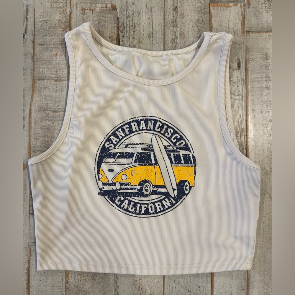ROMWE White Crop Top with Surf Van Print